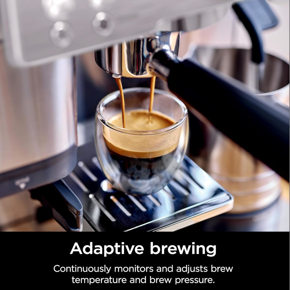 Machine à espresso Ninja série Premier avec cafetière filtre et infusion à froid rapide - (ES655CCO) - RECERTIFIÉ